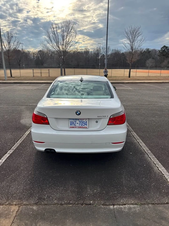 2010 BMW E60 5 Series Sedan - Image 5 of 18