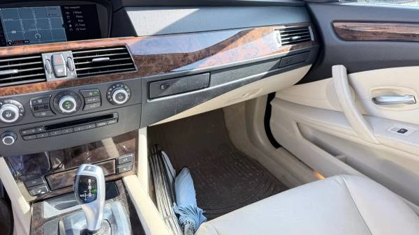 2010 BMW E60 5 Series Sedan - Image 12 of 20