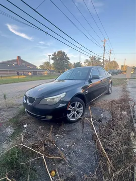 2010 BMW 5 Series 528i xDrive Sedan 4D