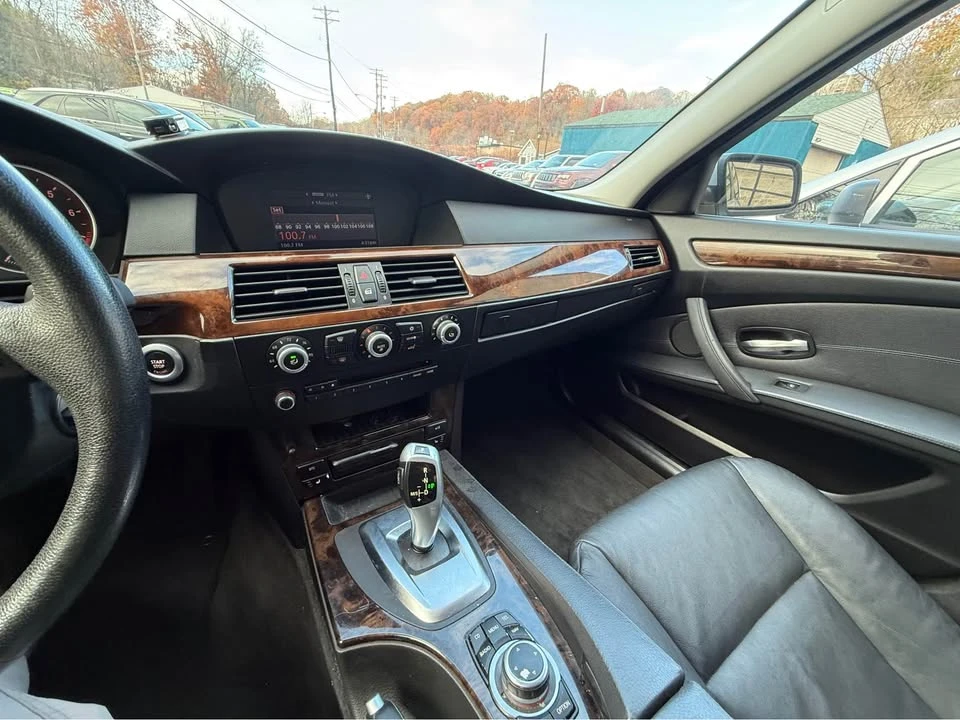 2010 BMW E60 5 Series Sedan - Image 11 of 14