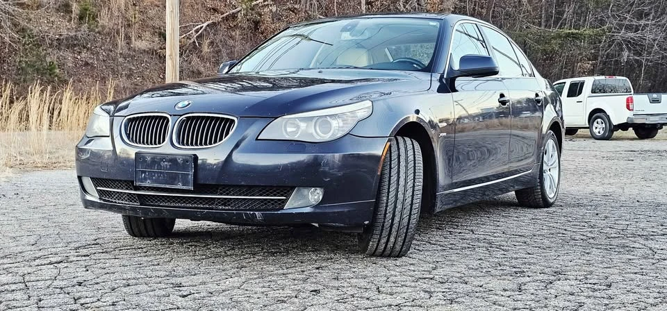 2010 BMW E60 5 Series Sedan - Image 14 of 17