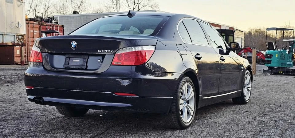 2010 BMW E60 5 Series Sedan - Image 5 of 17