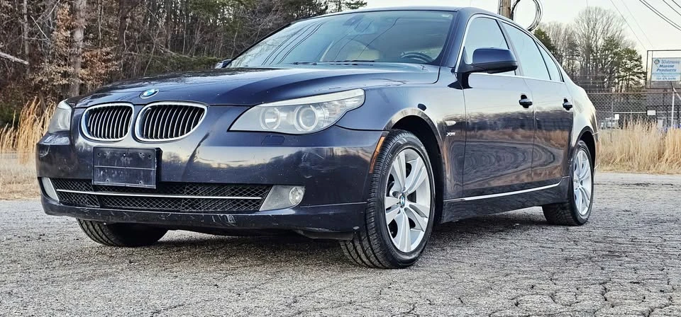 2010 BMW E60 5 Series Sedan - Image 2 of 17