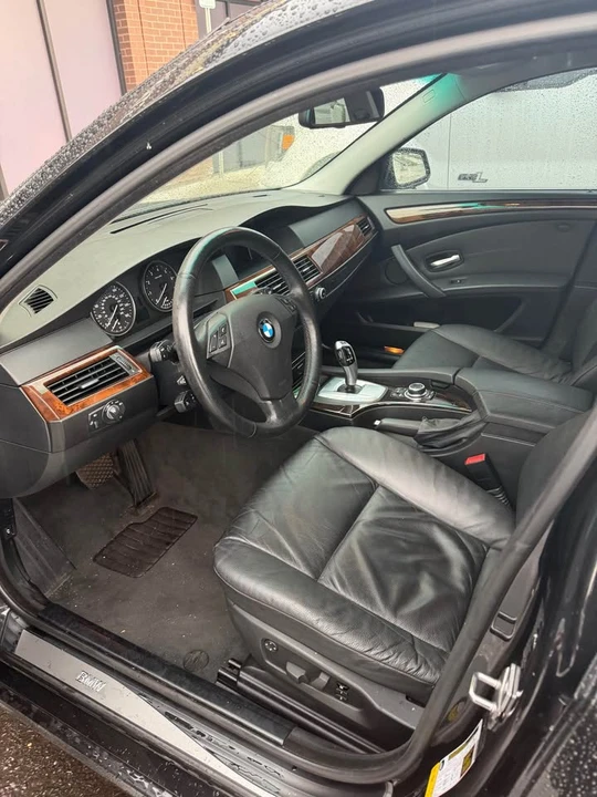 2010 BMW E60 5 Series Sedan - Image 3 of 5