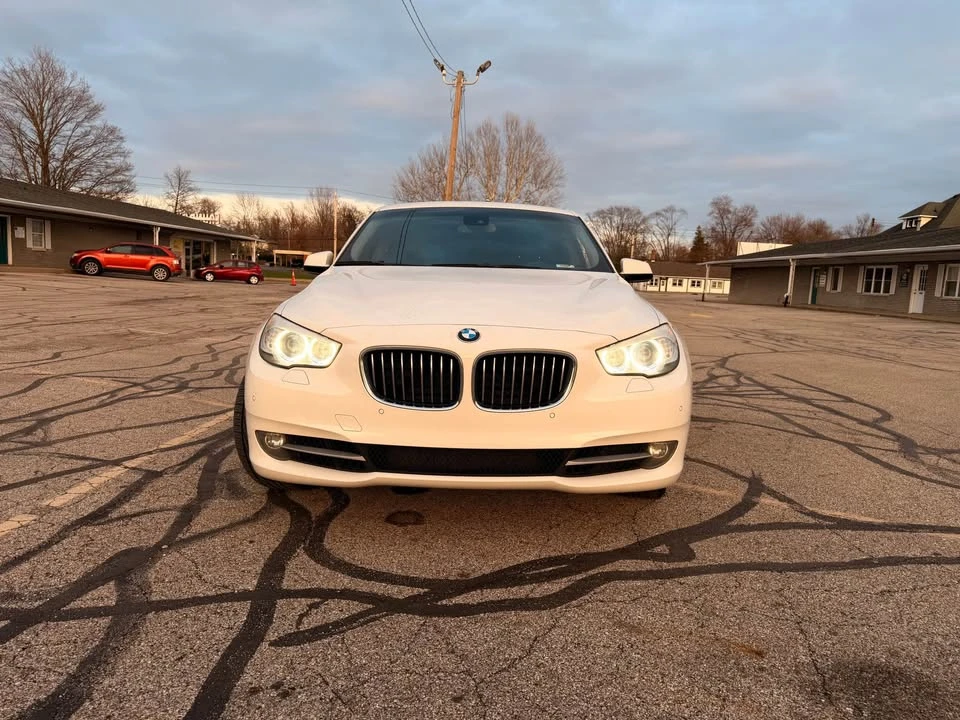 2010 BMW E60 5 Series Sedan - Image 5 of 8