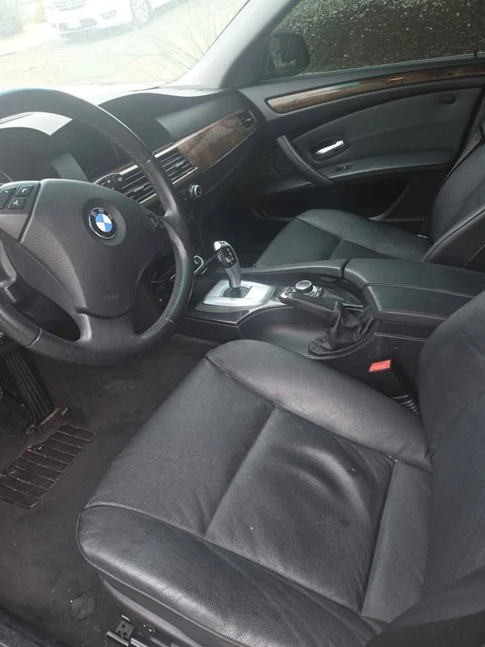 2010 BMW 5 Series - Image 4 of 7