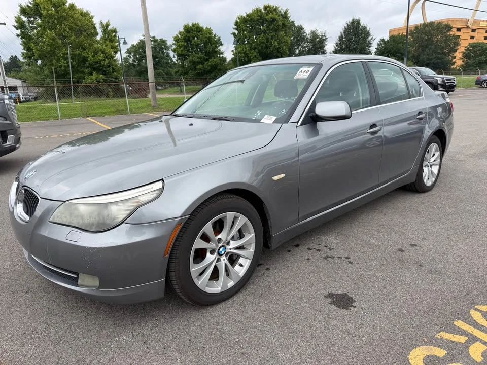 2010 BMW E60 5 Series Sedan - Image 5 of 8