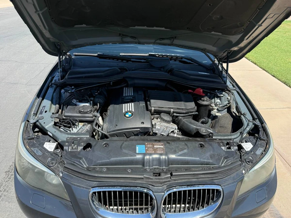 2010 BMW E60 5 Series Sedan - Image 23 of 24