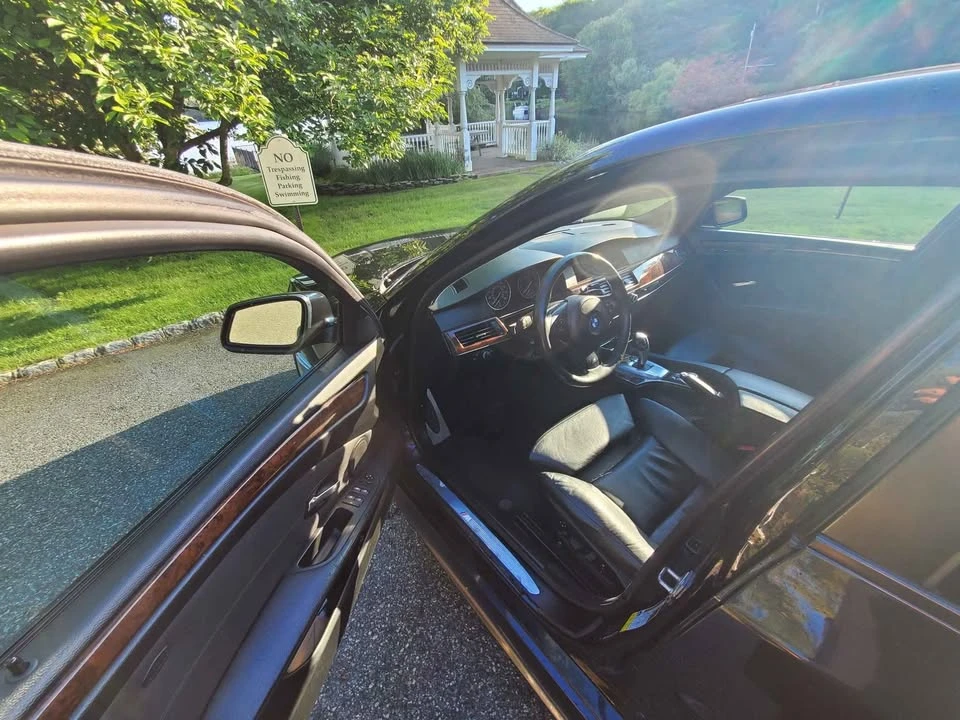 2010 BMW E60 5 Series Sedan - Image 7 of 11