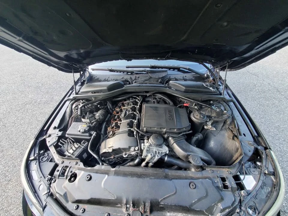 2010 BMW E60 5 Series Sedan - Image 10 of 11