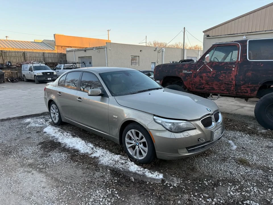 2010 BMW E60 5 Series Sedan - Image 2 of 8