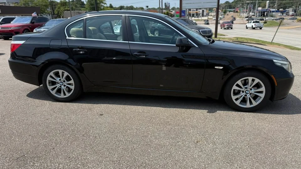 2010 BMW E60 5 Series Sedan - Image 4 of 20