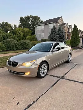 2010 BMW 5 Series 535i xDrive Sedan 4D