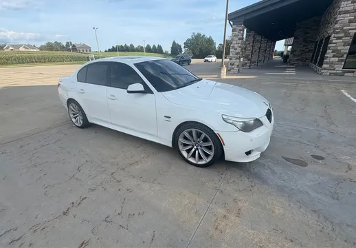 2010 BMW 5 Series 535i xDrive Sport Wagon 4D