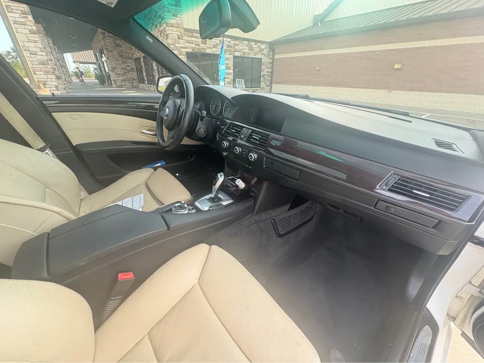 2010 BMW E61 5 Series Touring - Image 6 of 11