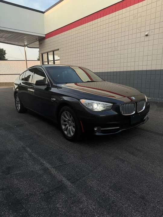 2010 BMW 5 Series - Image 2 of 10