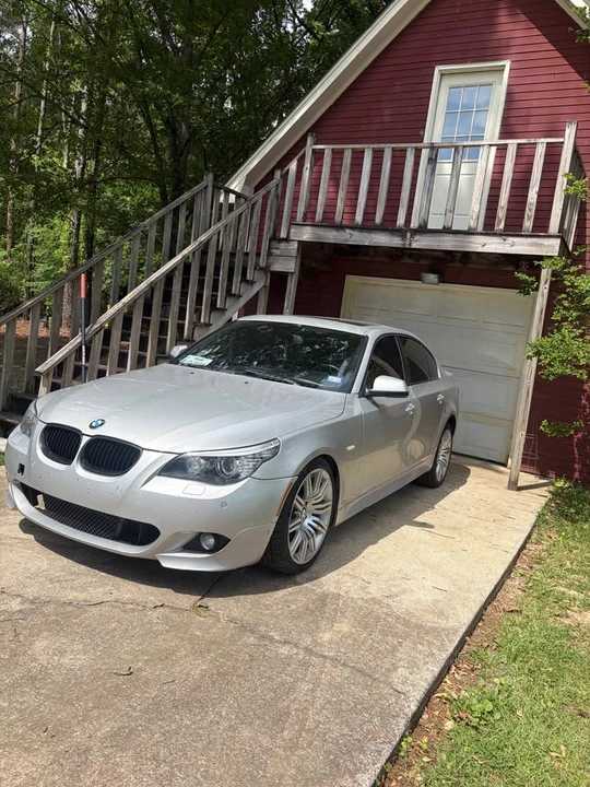 2010 BMW 5 Series - Image 3 of 13