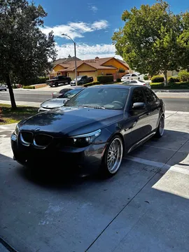 2010 BMW 5 Series 550i Sedan 4D