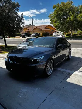 2010 BMW 5 Series 550i Sedan 4D