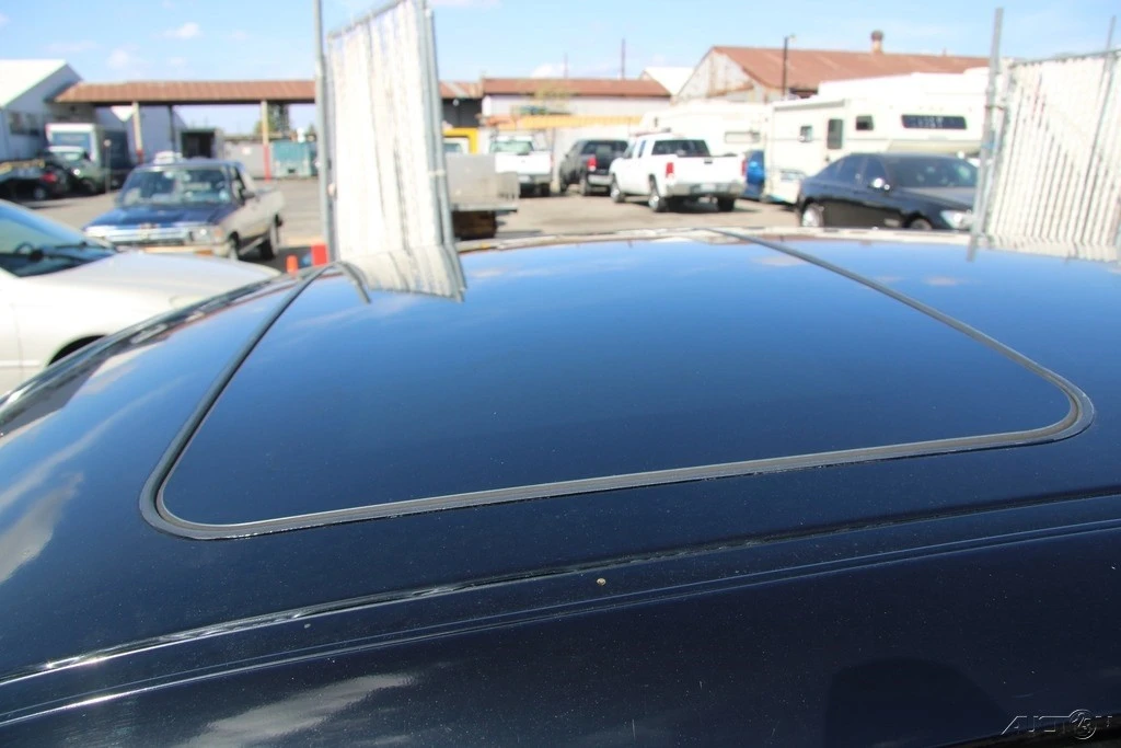 2010 BMW E60 545i & 550i Sedan - Image 12 of 21