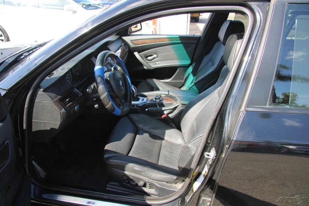 2010 BMW E60 545i & 550i Sedan - Image 15 of 21