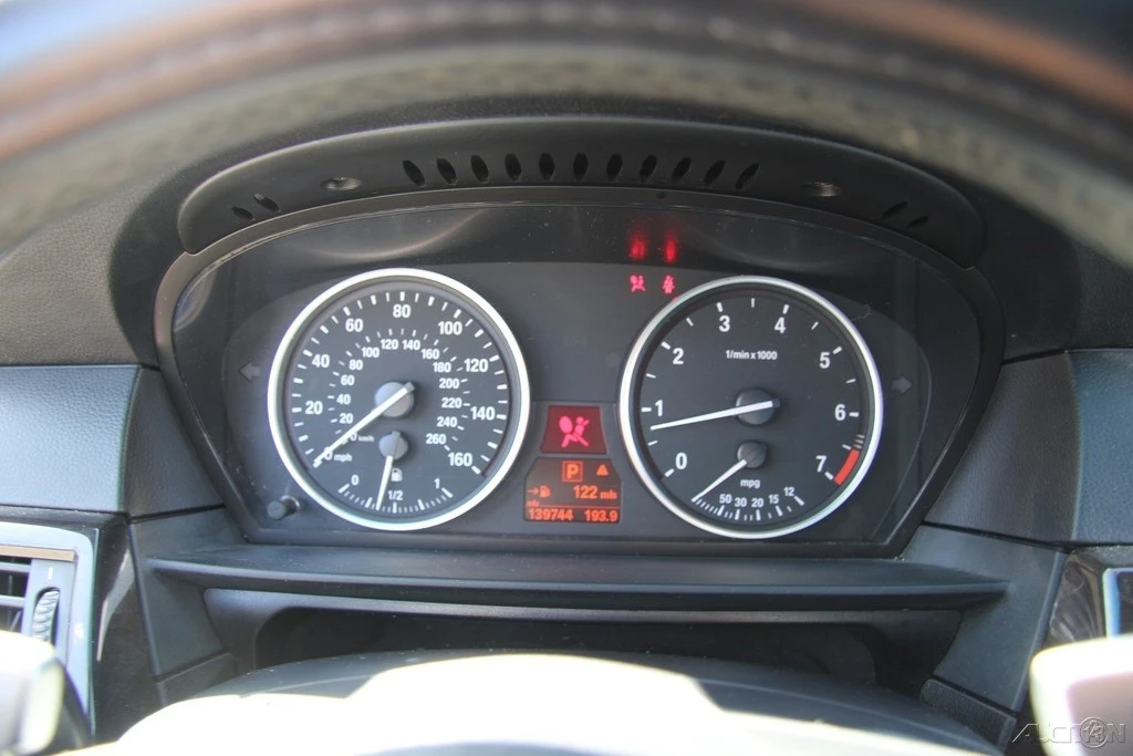 2010 BMW E60 545i & 550i Sedan - Image 17 of 21