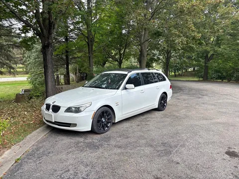 2010 BMW 535i xDrive E61 Wagon