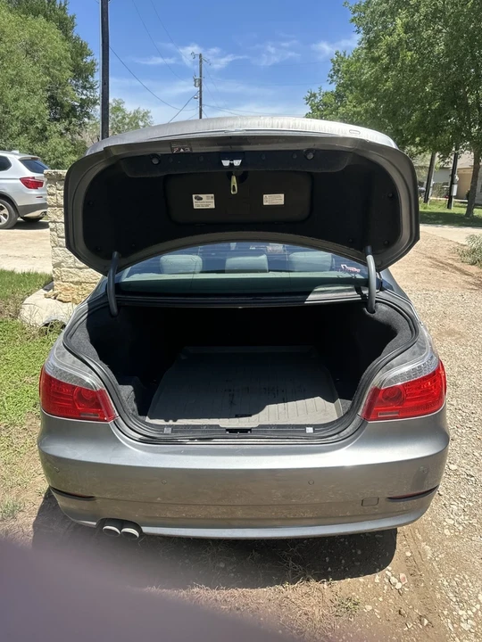2010 BMW E60 5 Series Sedan - Image 18 of 20