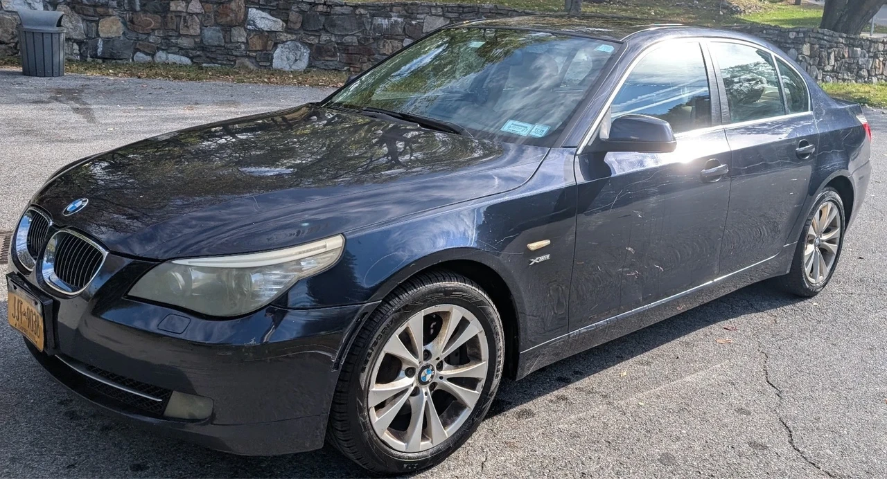 2010 BMW 5 Series - Image 18 of 21