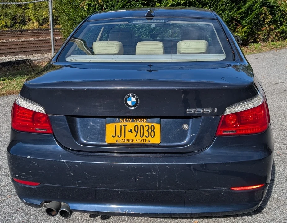 2010 BMW 5 Series - Image 7 of 21