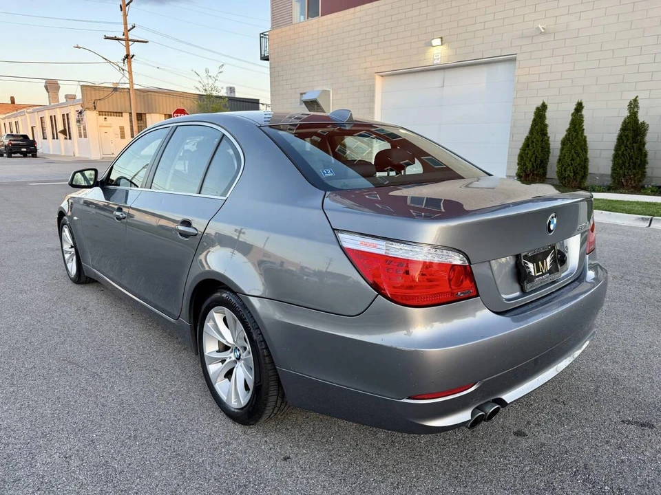 2010 BMW F10 5 Series Sedan - Image 7 of 14