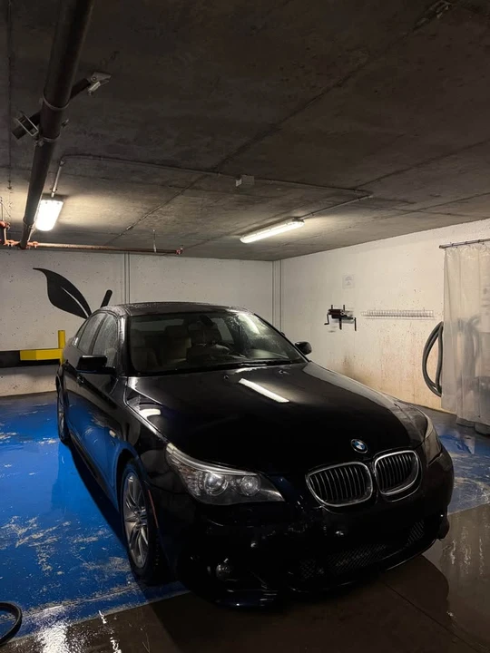 2010 BMW 5 Series - Image 2 of 10