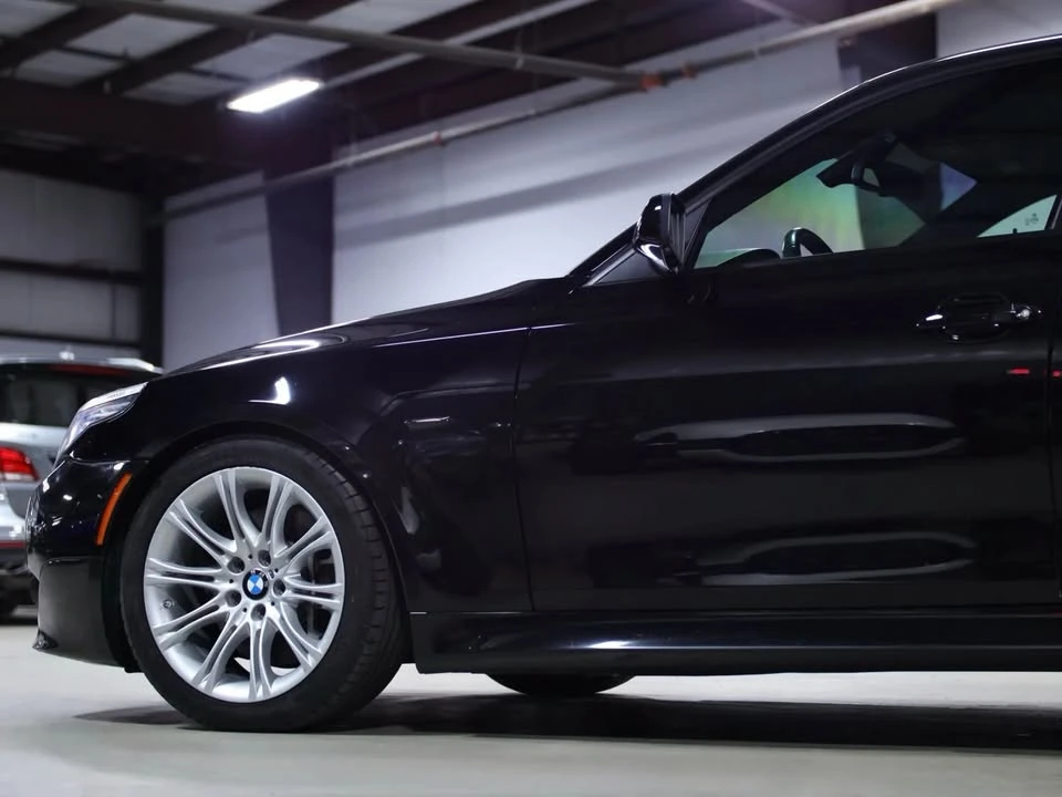 2010 BMW 5 Series - Image 19 of 20