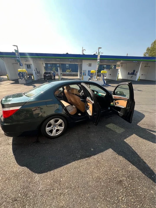 2010 BMW E60 5 Series Sedan - Image 7 of 9