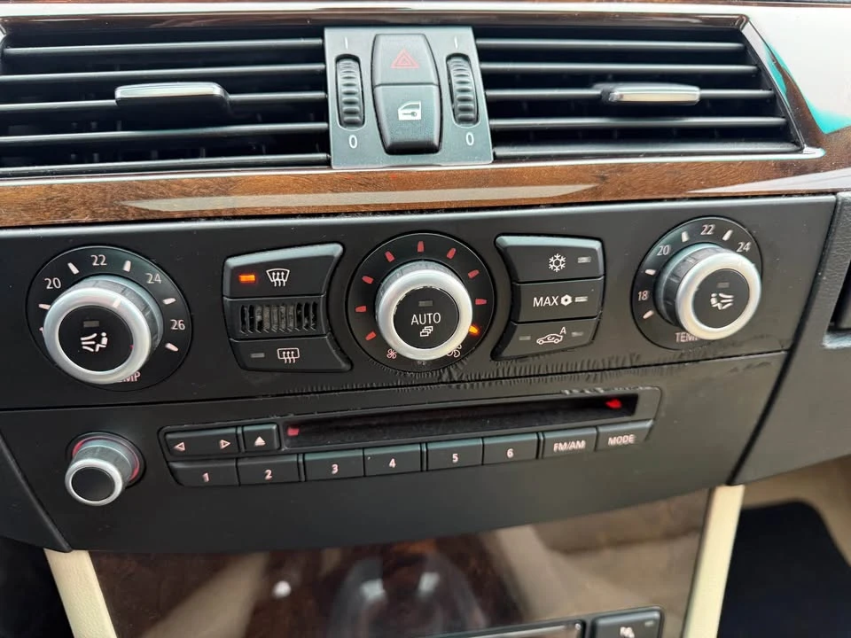 2010 BMW 5 Series - Image 12 of 19
