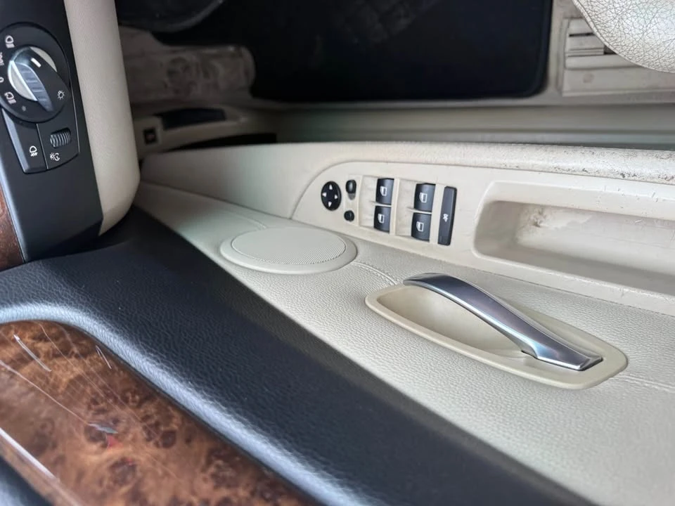 2010 BMW 5 Series - Image 18 of 19