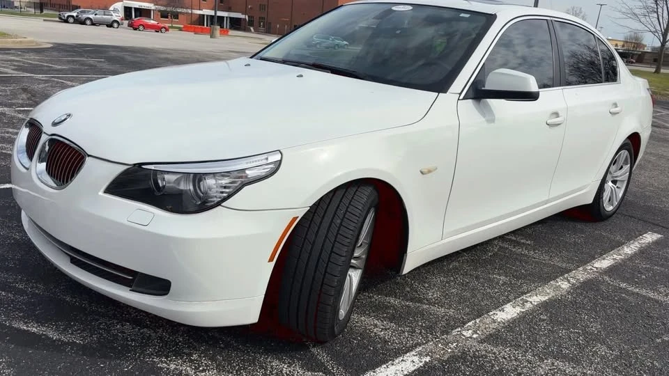 2010 BMW 5 Series - Image 7 of 20