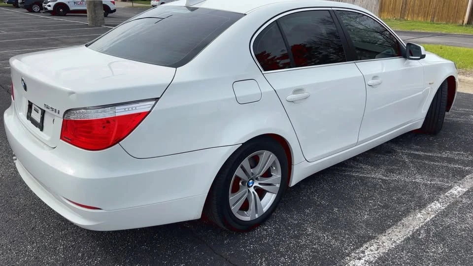 2010 BMW 5 Series - Image 3 of 20