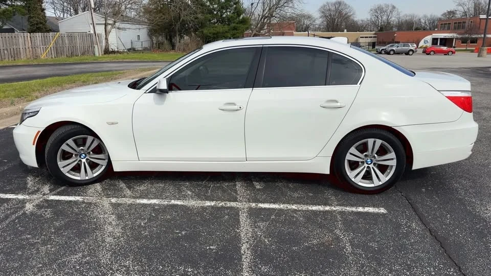 2010 BMW 5 Series - Image 6 of 20