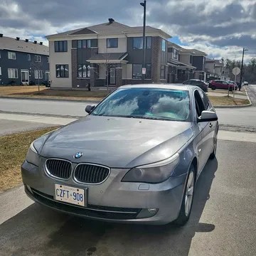 2010 BMW 5 Series 528i
