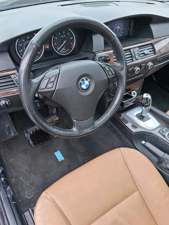 2010 BMW E60 5 Series Sedan - Image 7 of 11