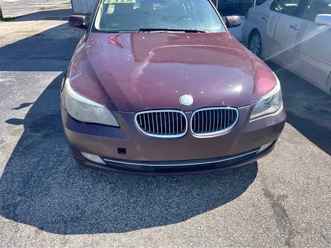 2010 BMW 5 Series 525i Sedan