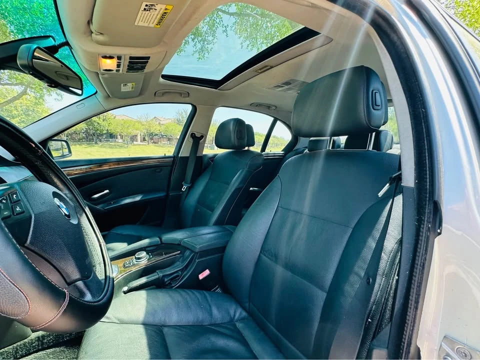 2010 BMW E60 5 Series Sedan - Image 7 of 14