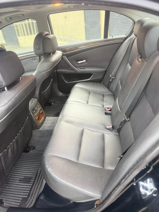 2010 BMW E60 5 Series Sedan - Image 7 of 10