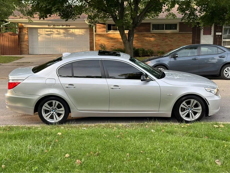 2010 BMW E60 5 Series Sedan - Image 3 of 10