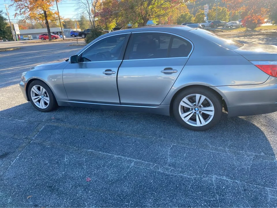 2010 BMW E60 5 Series Sedan - Image 4 of 9