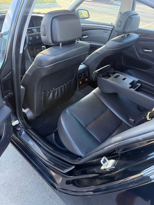 2010 BMW E60 5 Series Sedan - Image 5 of 8