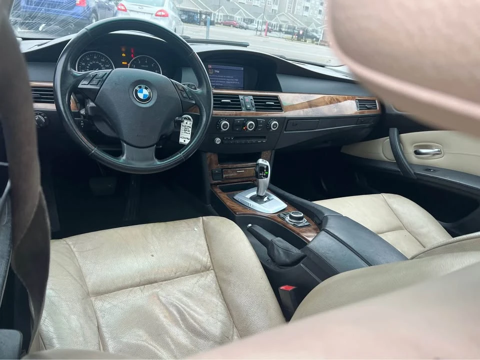 2010 BMW E60 5 Series Sedan - Image 11 of 19