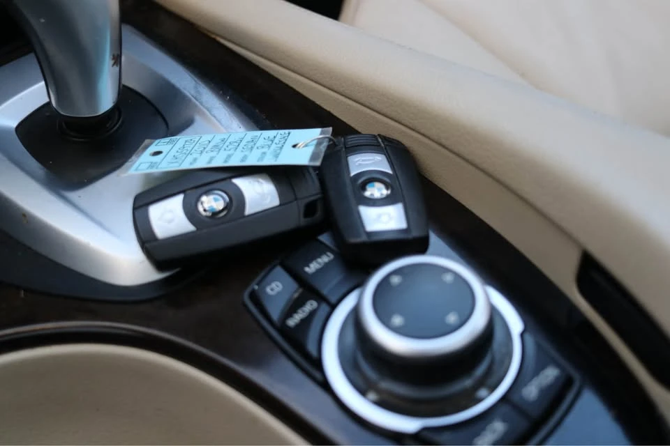 2010 BMW E60 5 Series Sedan - Image 17 of 17