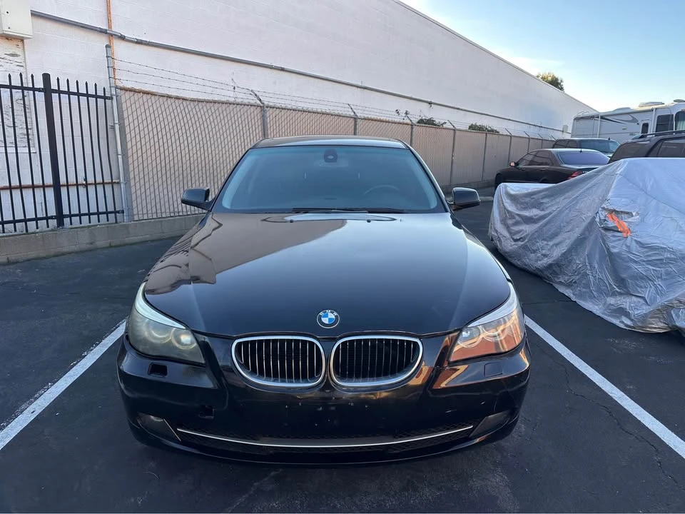 2010 BMW E60 5 Series Sedan - Image 5 of 15